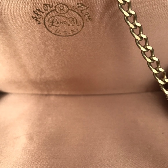 After five beautiful vintage leather clutch - Picture 6 of 7